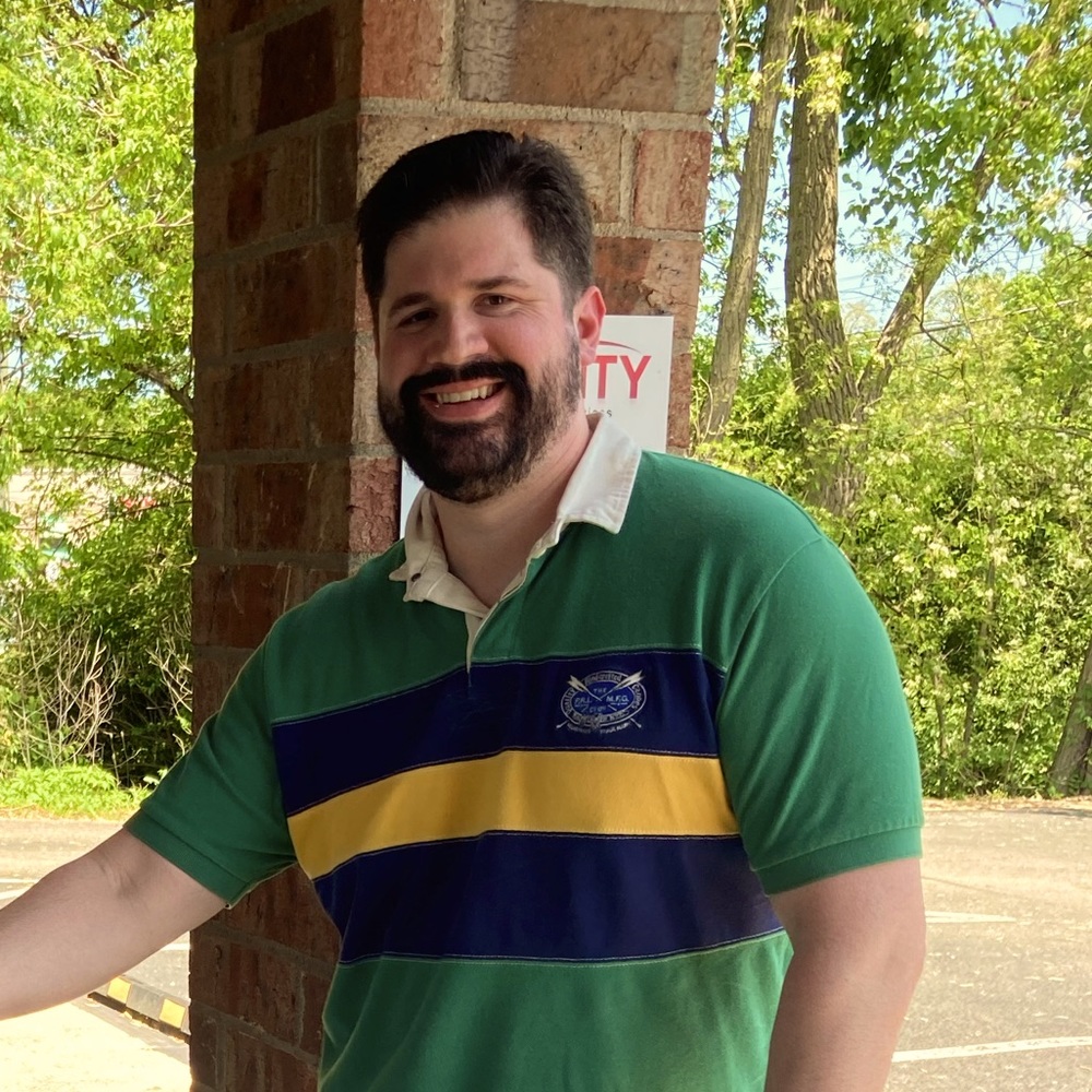 Meet your Posher, Adam